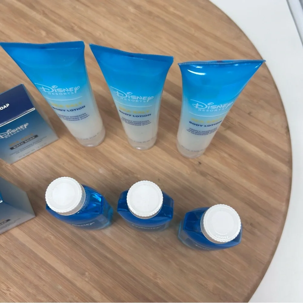 12‎ Disney H2O Beauty Sea Salt Resort Spa Soap Lotion Mouthwash lot.